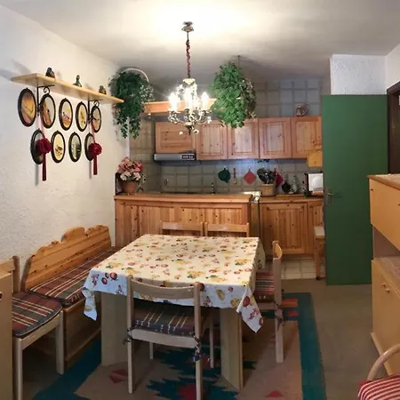 Apartment Lilly Saint Gree